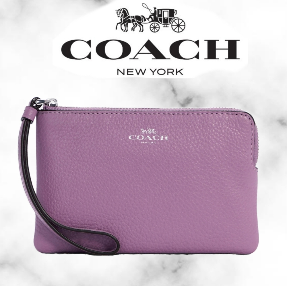 Coach Corner Zip Wristlet In Violet Orchid